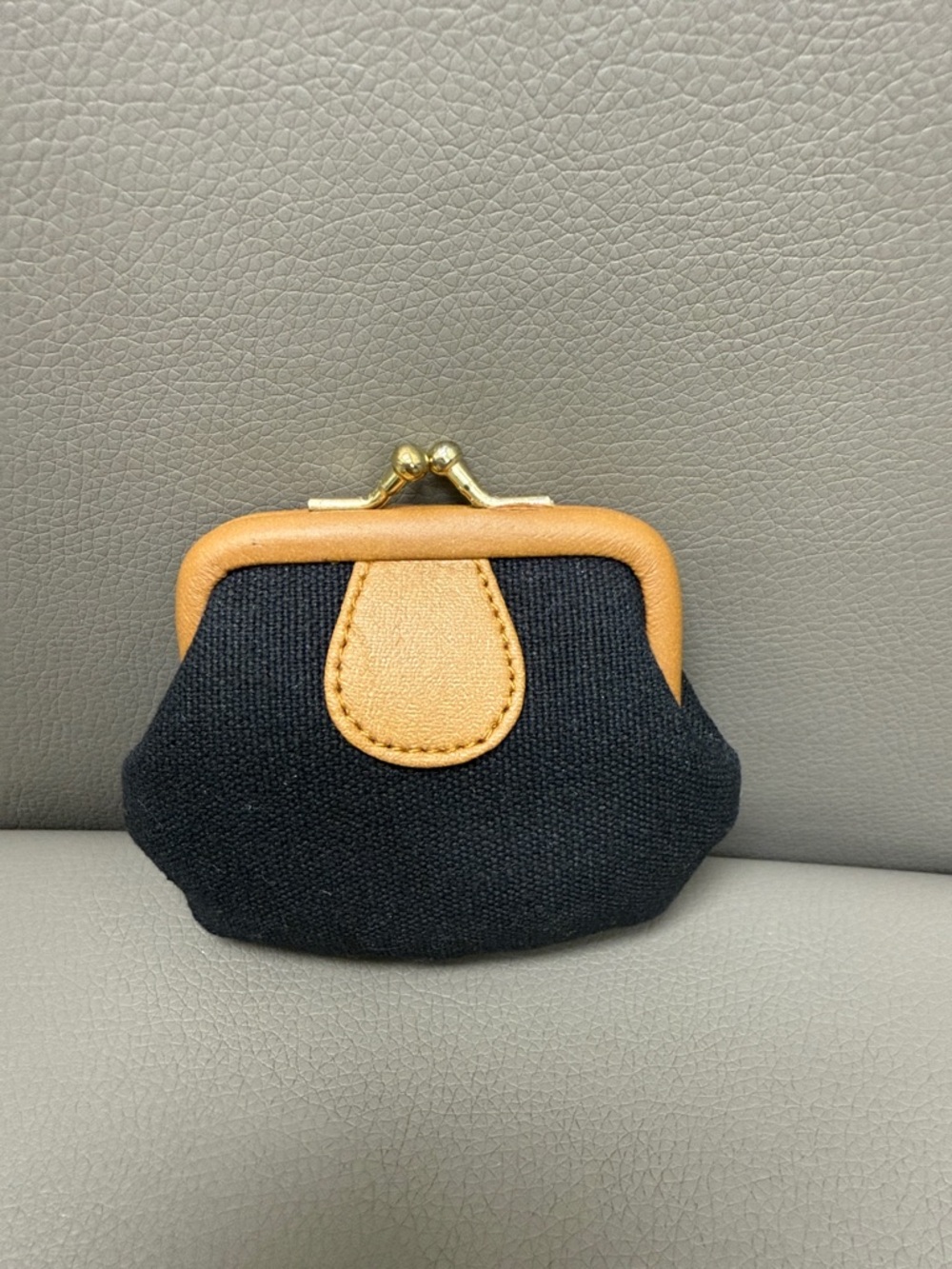 Vintage Classic Black Canvas Kissing Clutch Coin Purse with Tan Trim
